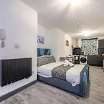 Apartment 78f1- Modern & Stylish Bradford (West Yorkshire)